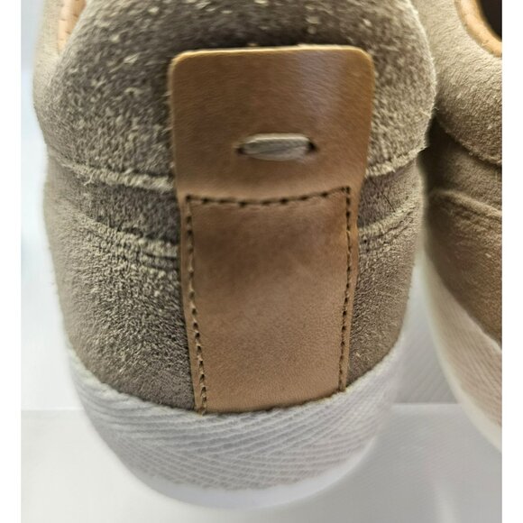 Allen Edmonds Men\'s Bone Beige Suede Holden Beach Comfort Sneaker Size 7D main image 4